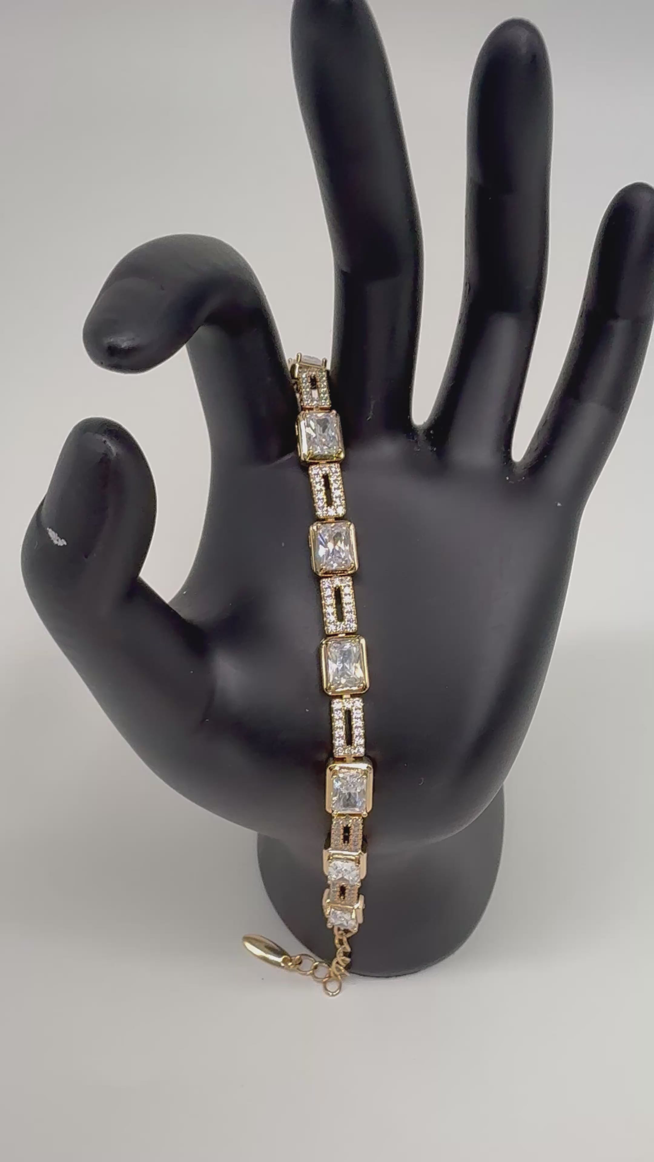 Stainless steel bracelet